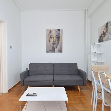 A Cozy Minimal Apartment At Koukaki, Dimitrako... เอเธนส์ ภายนอก รูปภาพ