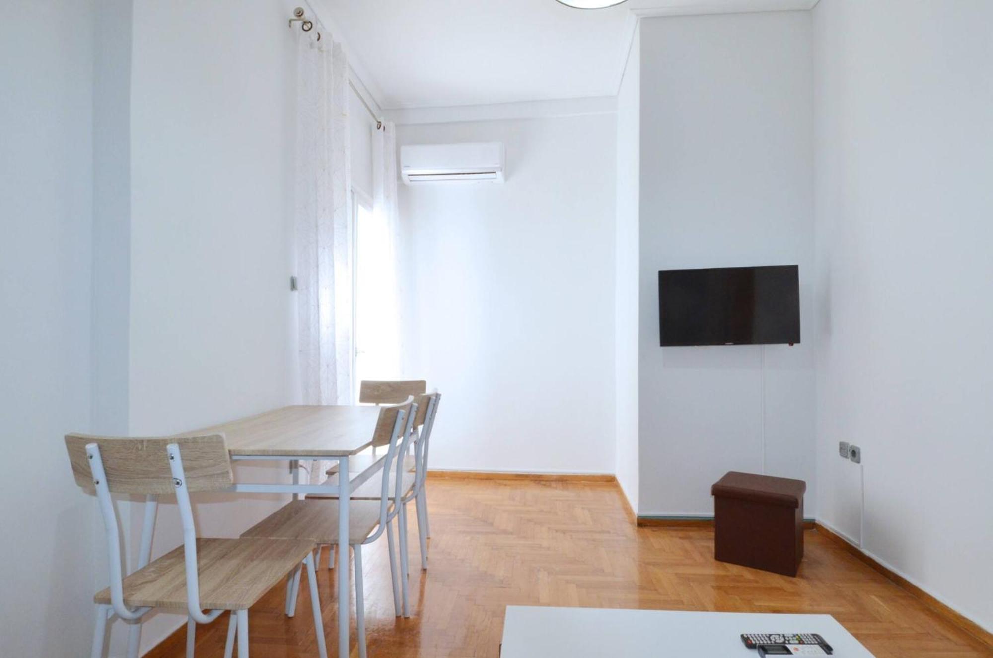 A Cozy Minimal Apartment At Koukaki, Dimitrako... เอเธนส์ ภายนอก รูปภาพ